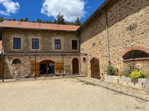 The Domaine de l'Ermitage du Montmiandon
