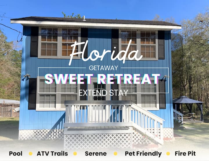 Loft Style Blue Home Pool & ATV Trails Tiny houses for Rent in