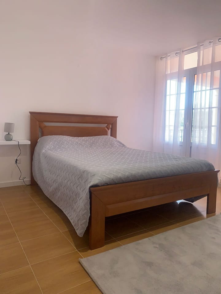 საძინებელი 2