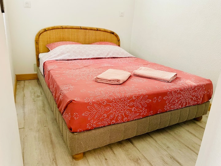 საძინებელი 2