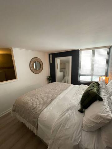 Haven – Contemporary 2 Bedroom Apartment Houtbay. gallery image 5