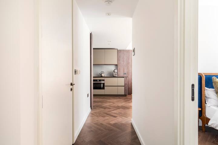 Luxury 2-Bedroom in BPS: Winter Wonderland Retreat gallery image 4