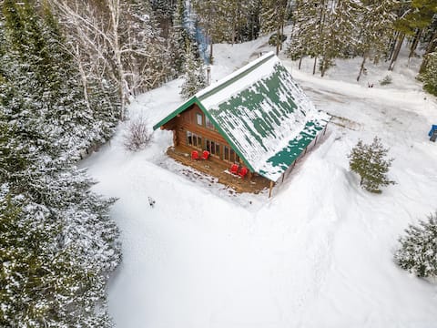 The hidden gem in nature - Spa + Kayak + BBQ + Fire