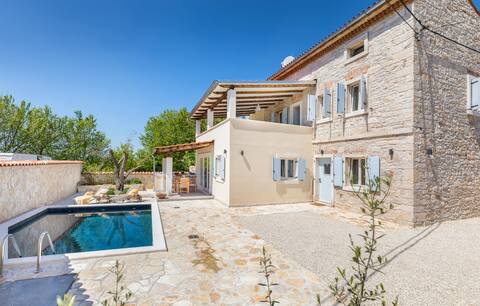 Authentic Villa Beatrice