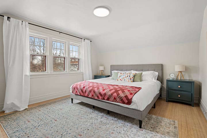 غرفة النوم 1