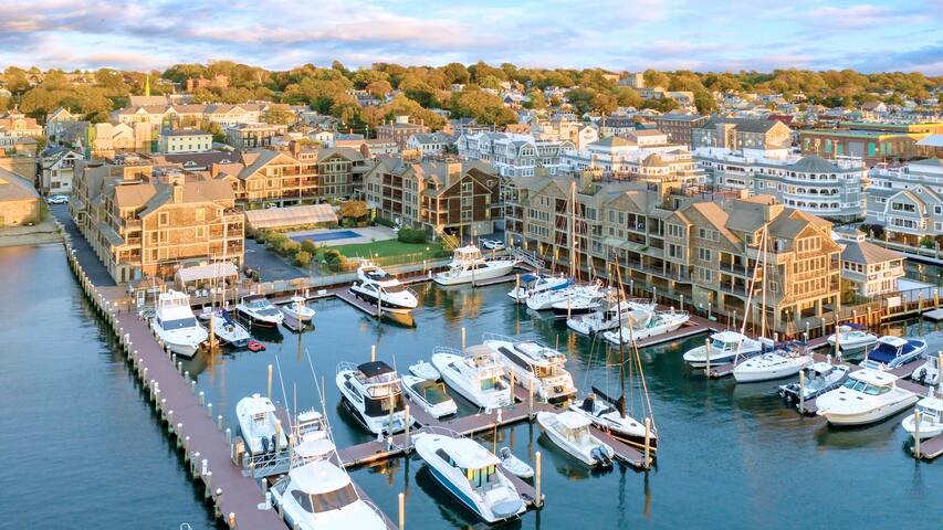 Harbor-side Condo Resort in Newport, Ocean View! gallery image 4