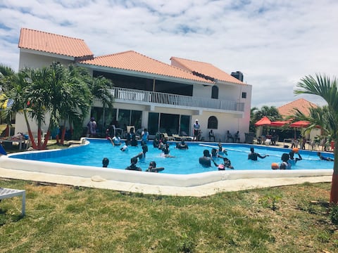Rancho Cabrera for groups