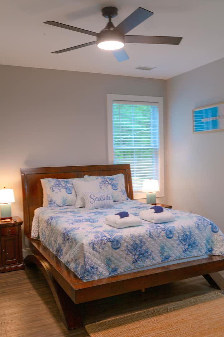 usanidi wa chumba cha kulala cha malkia. 