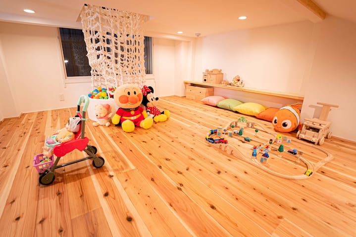Tokyo Kids Castle | 130㎡ | 新宿20分 | 駅1分 gallery image 3
