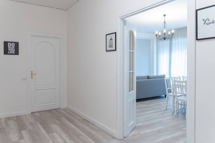 [Moderno e Spazioso] Appartamento Al Centro gallery image 5