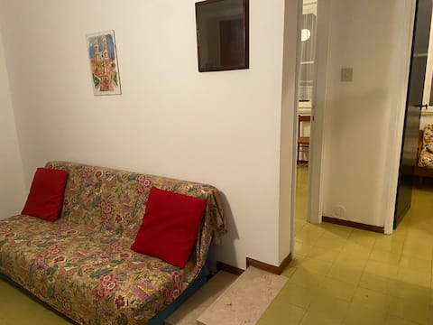 Annuncio Airbnb popolare: ground floor, sleeps 6! a Comacchio