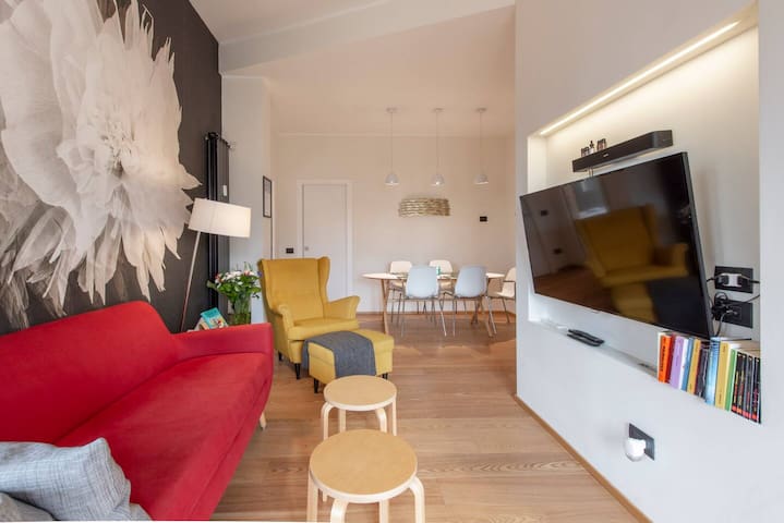 Brera Skyline! 4 person apartment 6th floor