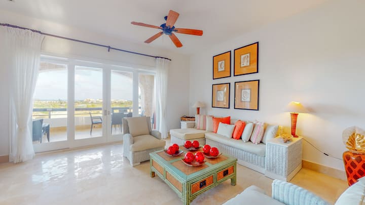 Golf-front 2br Apt @ Golden Bear Lodge, Cap Cana - Punta Cana