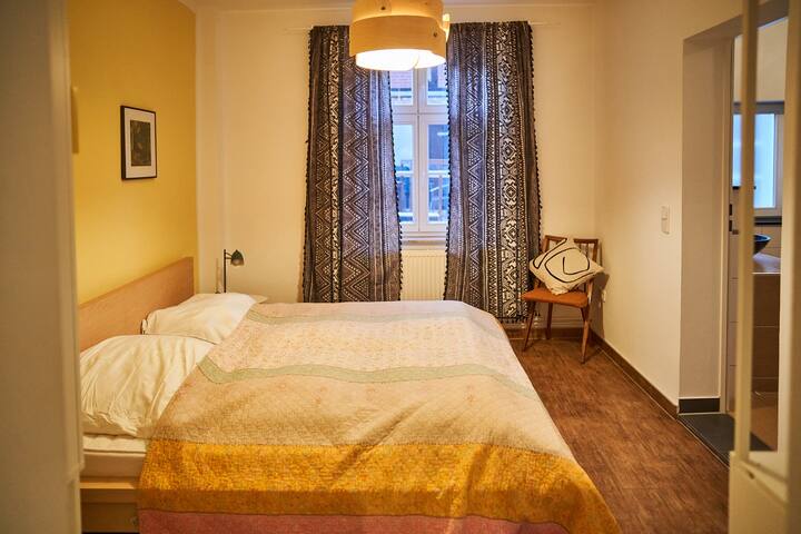 寝室アパート「Faulenzerei」
（ 1階）