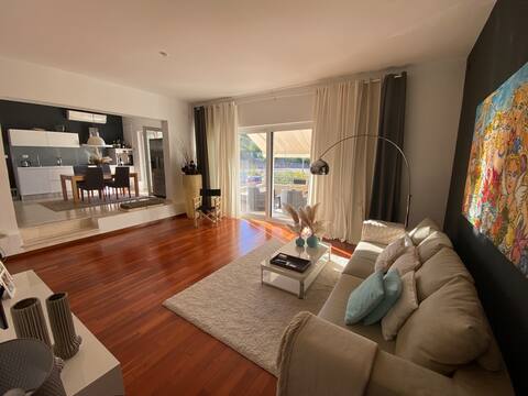 2 BR apprt. with KRKA lake view.