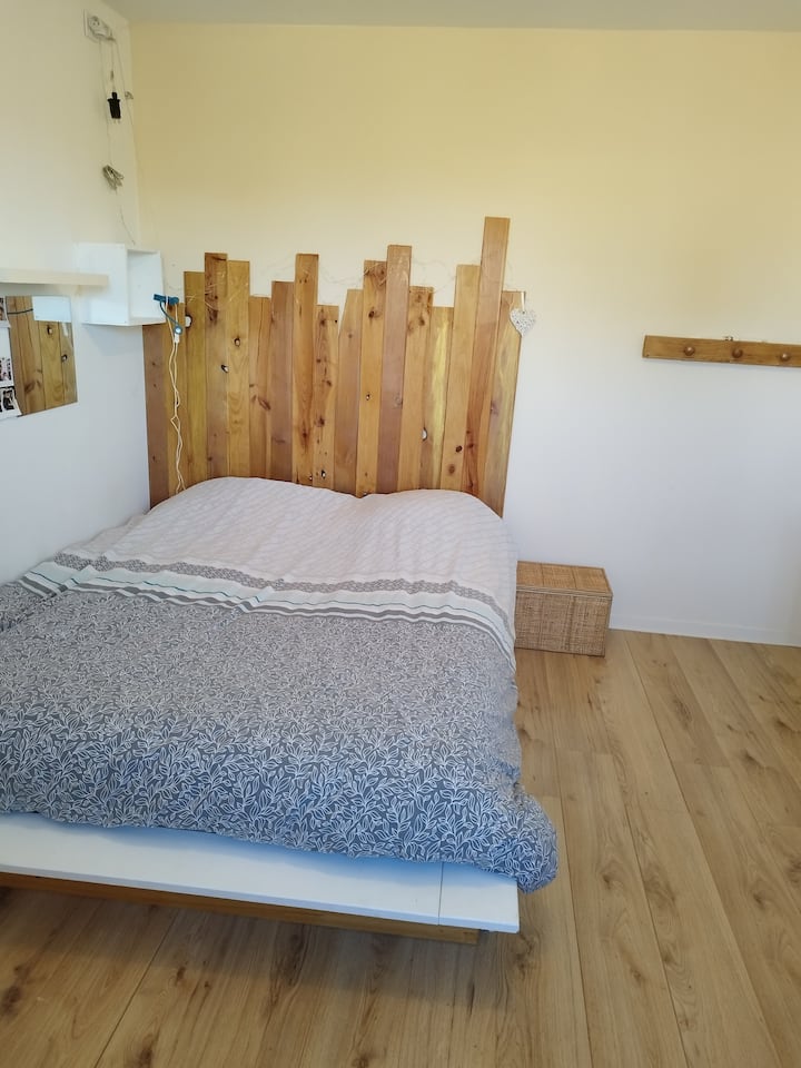 غرفة النوم 2