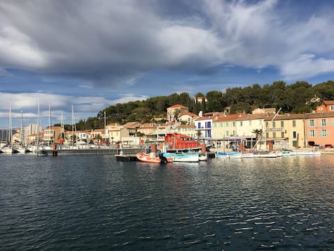 160 m2, terrace, garden, harbor view