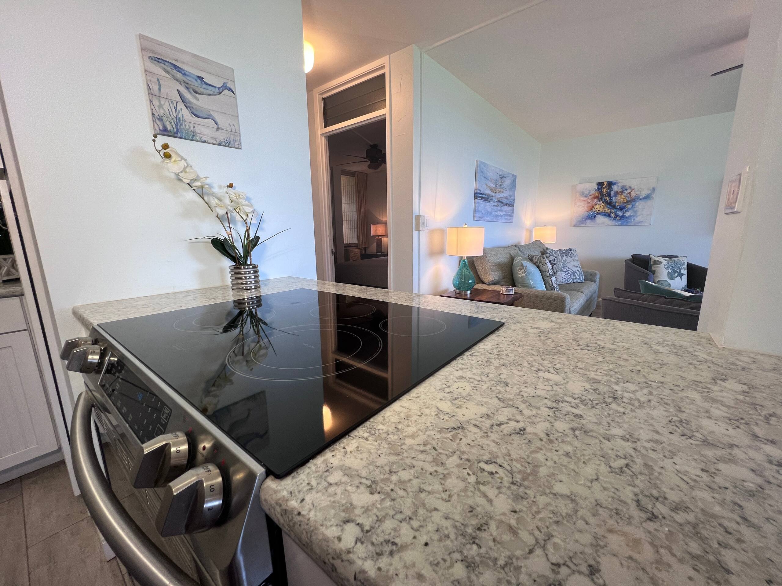 Condo in Kihei · ★4.94 · 1 bedroom · 2 beds · 1 private bath - Image 7