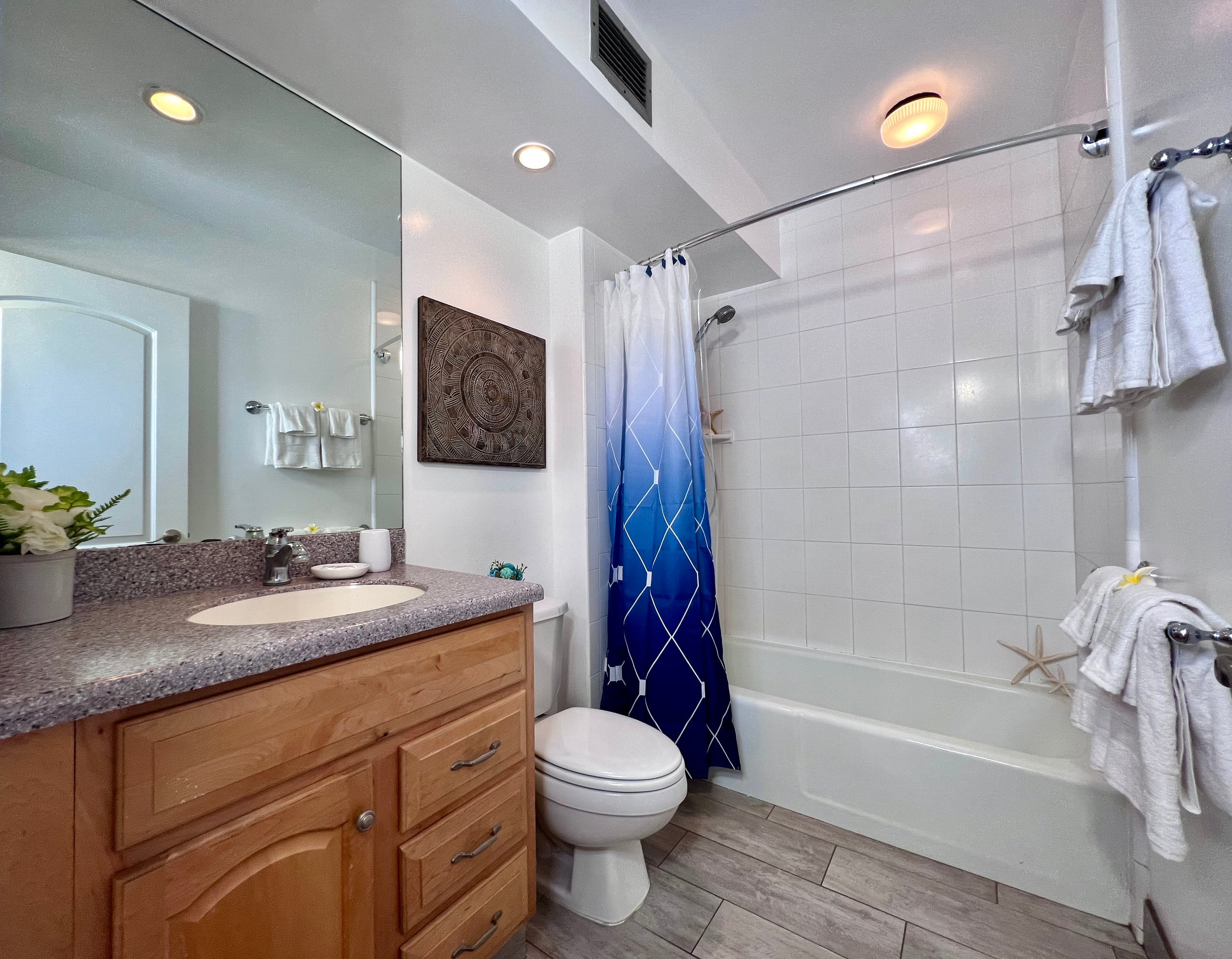 Condo in Kihei · ★4.94 · 1 bedroom · 2 beds · 1 private bath - Image 19