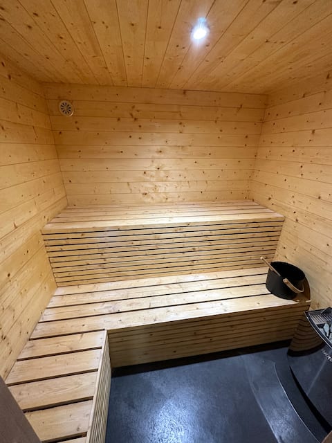 Propriété Airbnb réussie: Basement apartment – Sauna à Fives