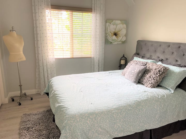 Sekundárna spálňa č.1 (menšia manželská posteľ - 2. poschodie)