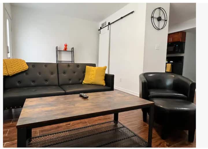 2b Condo - Arcadia Lite (Green Door) - Phoenix, AZ