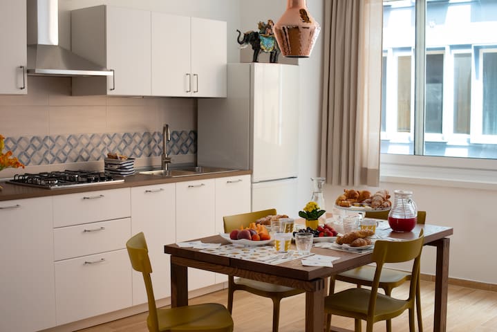 Dimore De Luca – “Domani”: Roma è tua