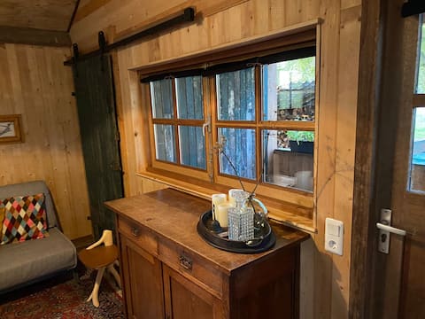 Top performing Airbnb: Cozy forest cottage on the Hoogewaard in Ewijk