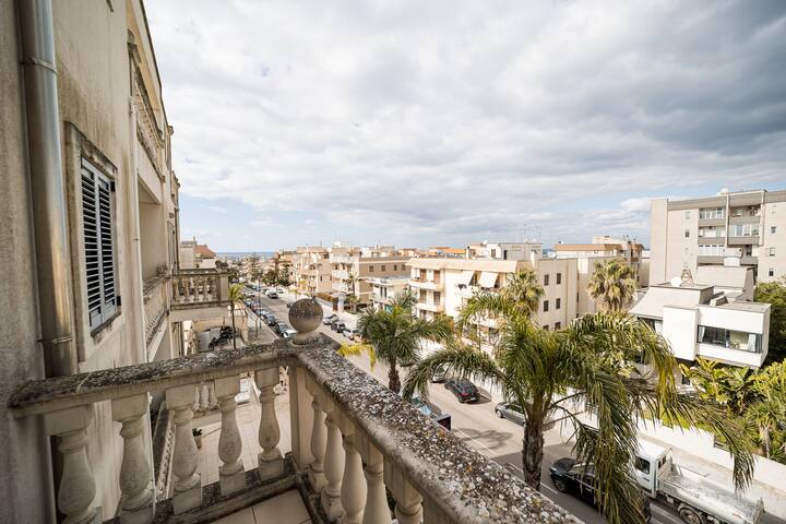 CorsoItaliaExclusive Bilo+Trilo [center – parking] gallery image 2