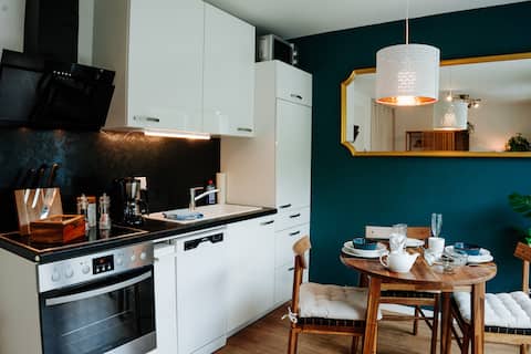 Jenapartments Studio - Central, Balcony, Parking