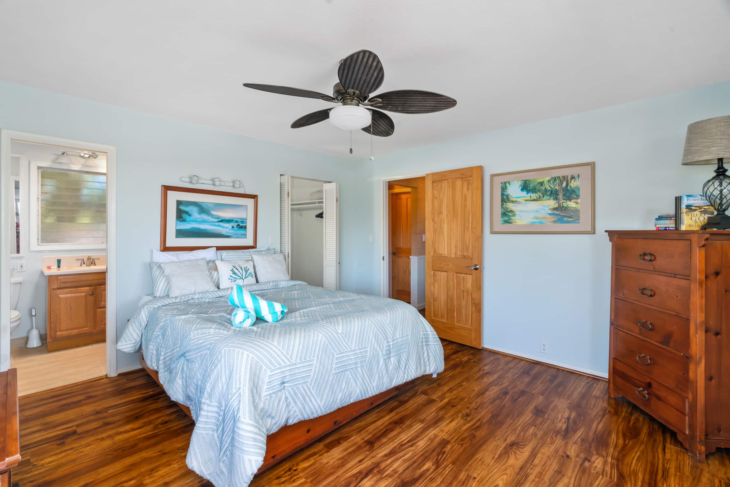 Home in Princeville · ★4.91 · 3 bedrooms · 3 beds · 3.5 baths - Image 30