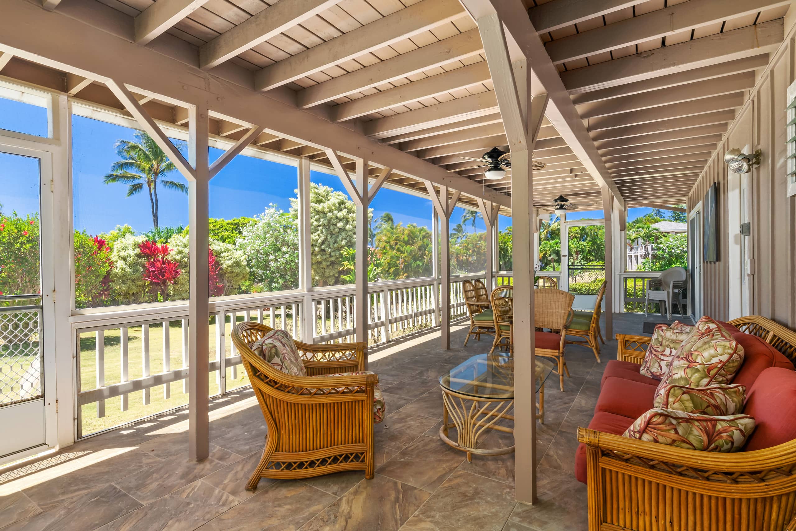Home in Princeville · ★4.91 · 3 bedrooms · 3 beds · 3.5 baths - Image 35