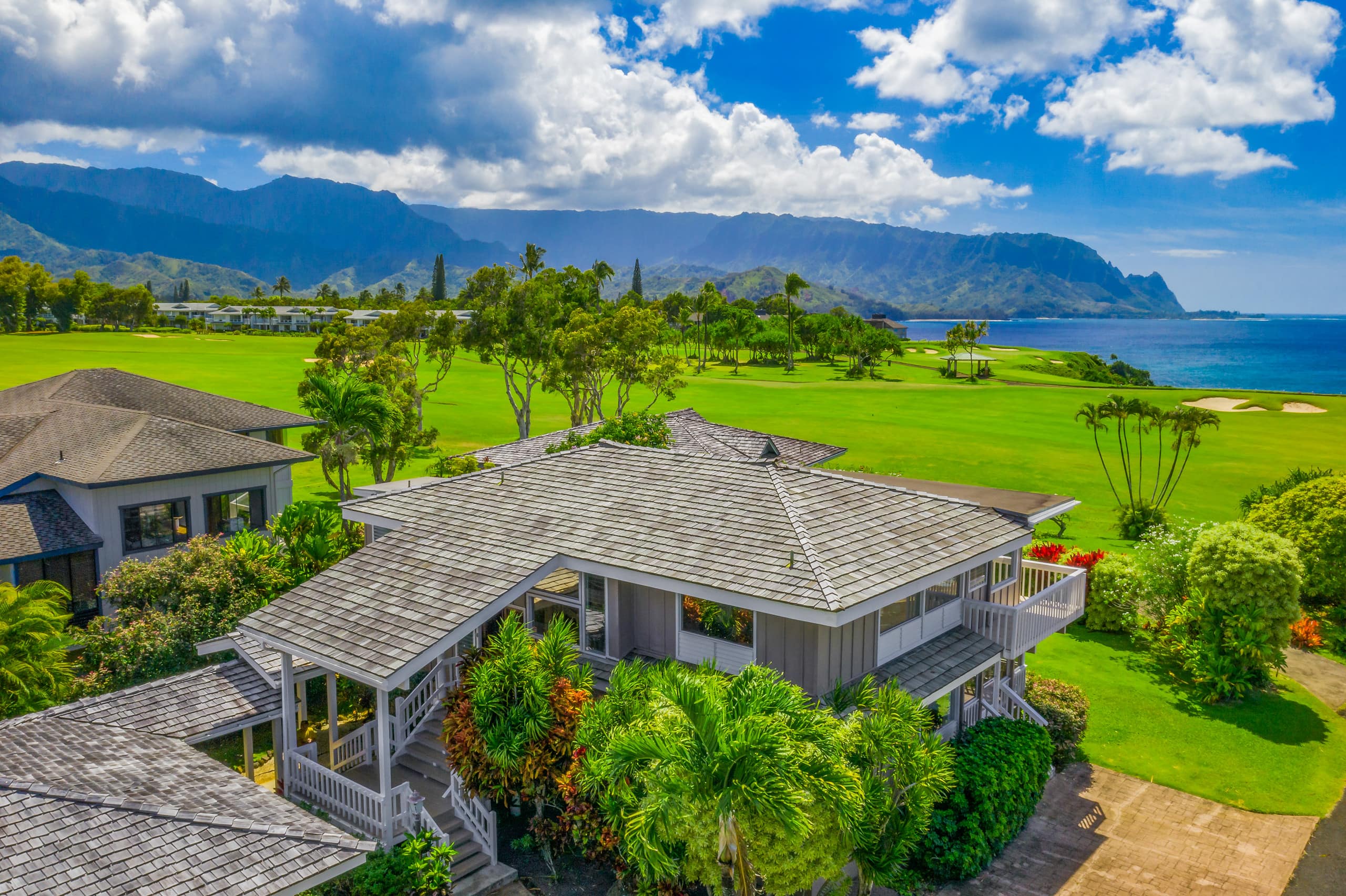 Home in Princeville · ★4.91 · 3 bedrooms · 3 beds · 3.5 baths - Image 8
