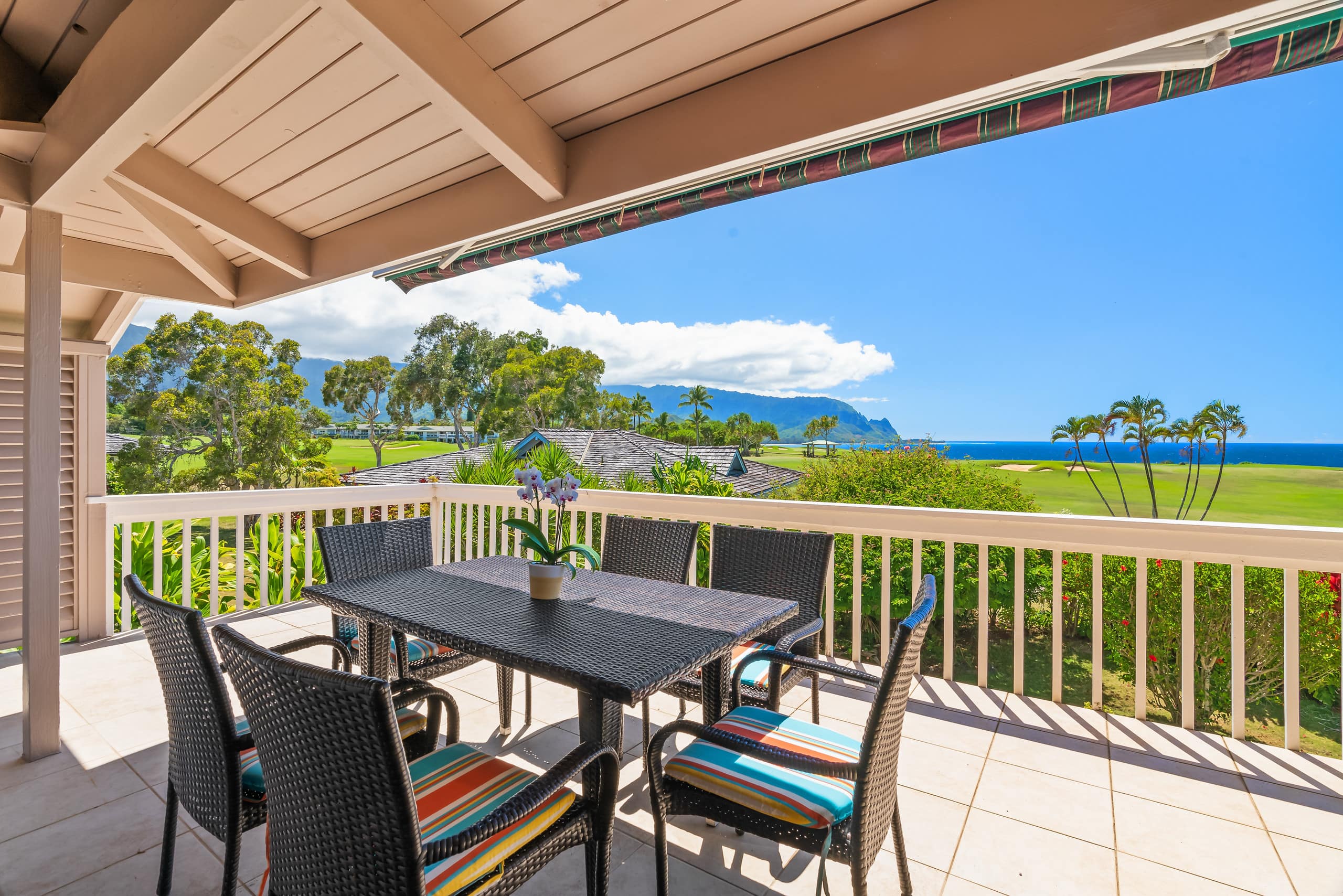 Home in Princeville · ★4.91 · 3 bedrooms · 3 beds · 3.5 baths - Image 22