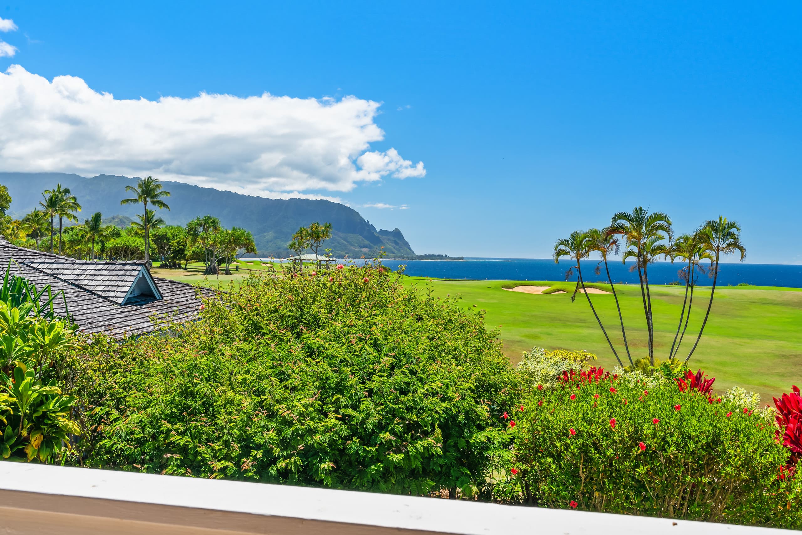Home in Princeville · ★4.91 · 3 bedrooms · 3 beds · 3.5 baths - Image 26
