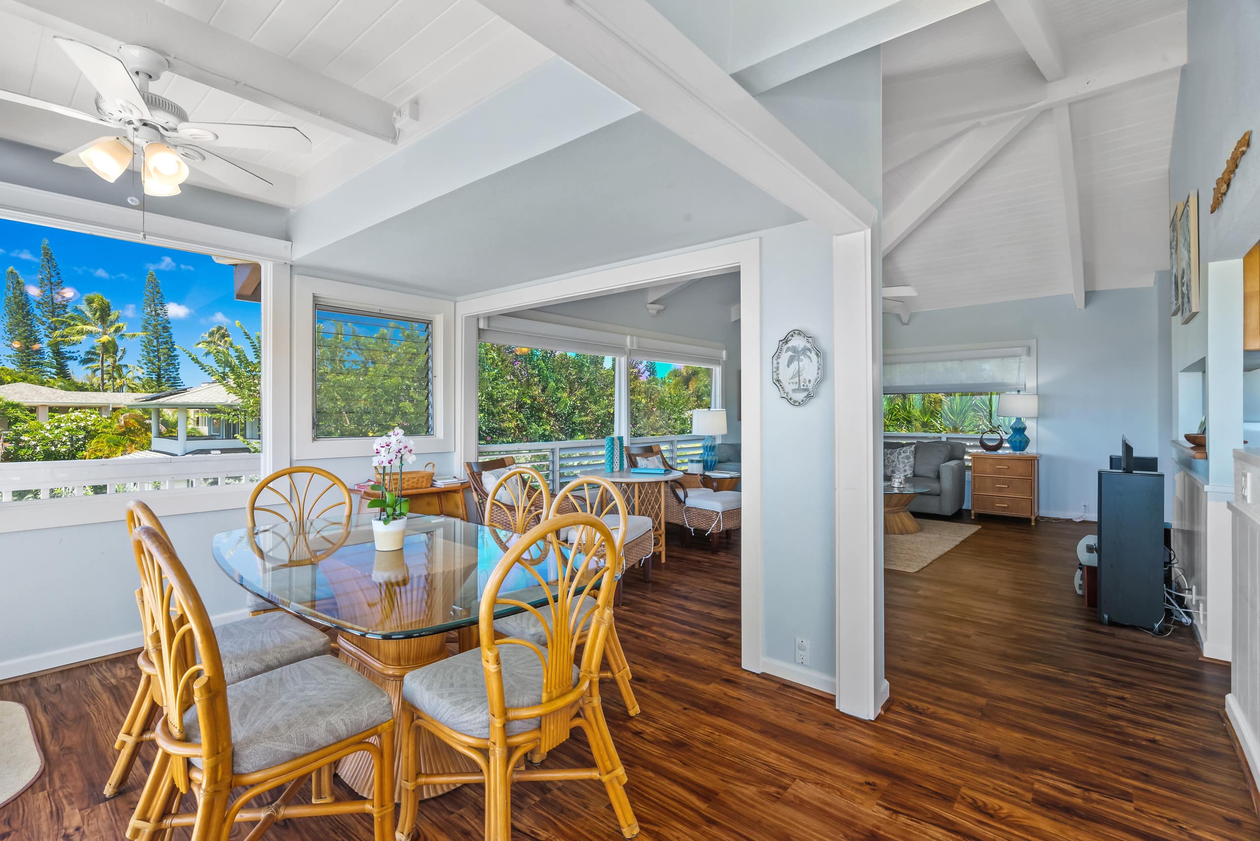 Home in Princeville · ★4.91 · 3 bedrooms · 3 beds · 3.5 baths - Image 12