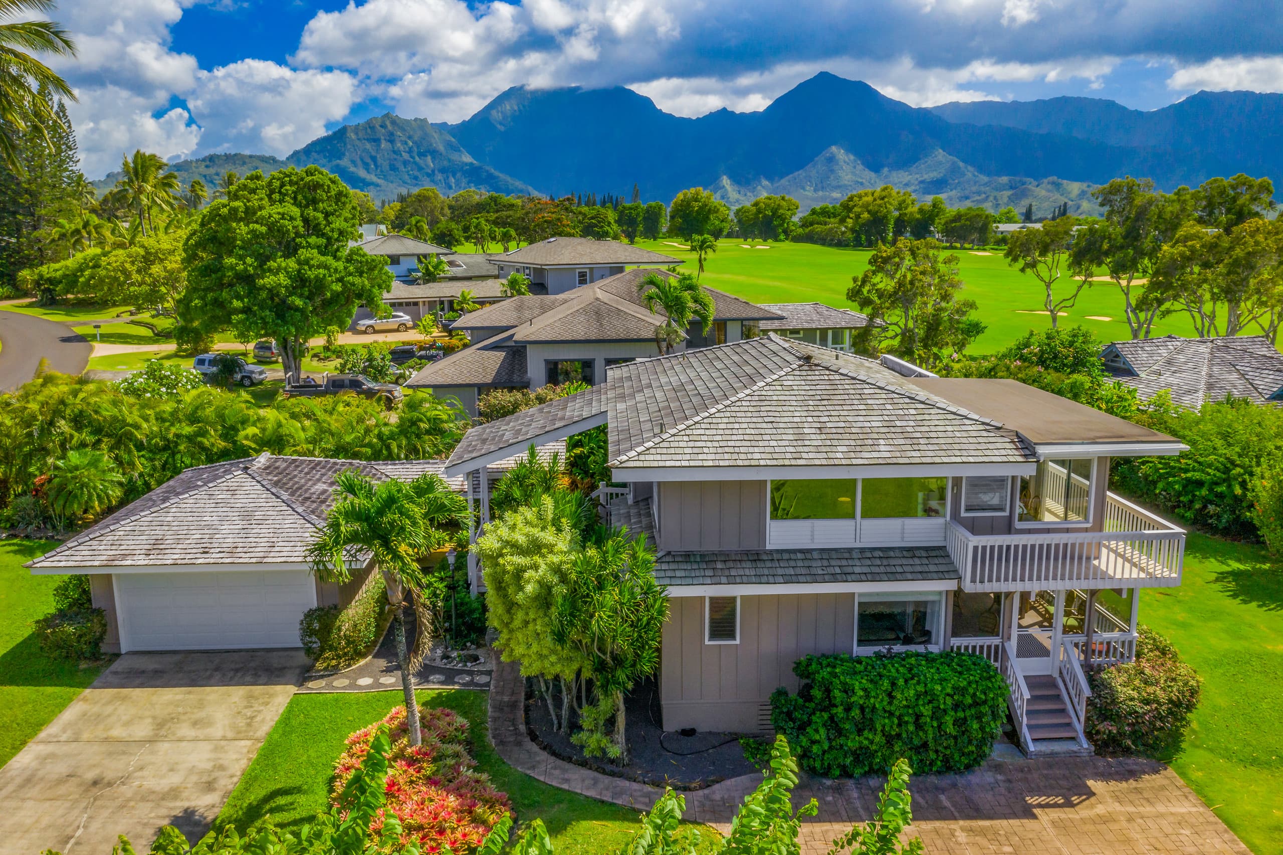 Home in Princeville · ★4.91 · 3 bedrooms · 3 beds · 3.5 baths - Image 42