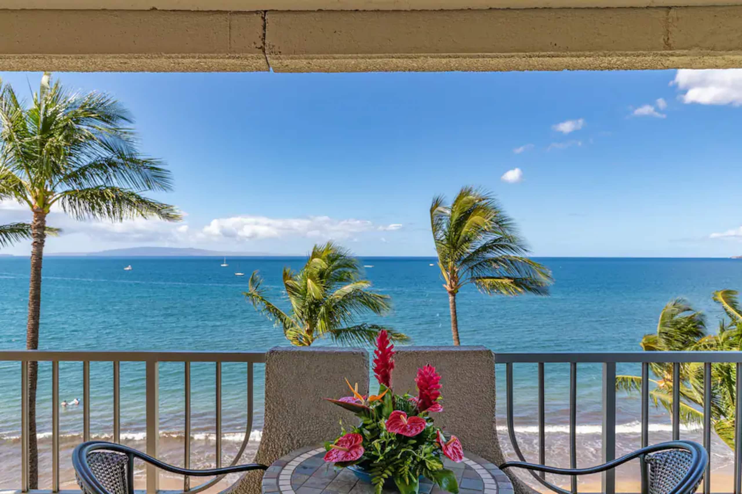 Maui Oceanfront Penthouse at Nani Kai Hale (609) - Image 22