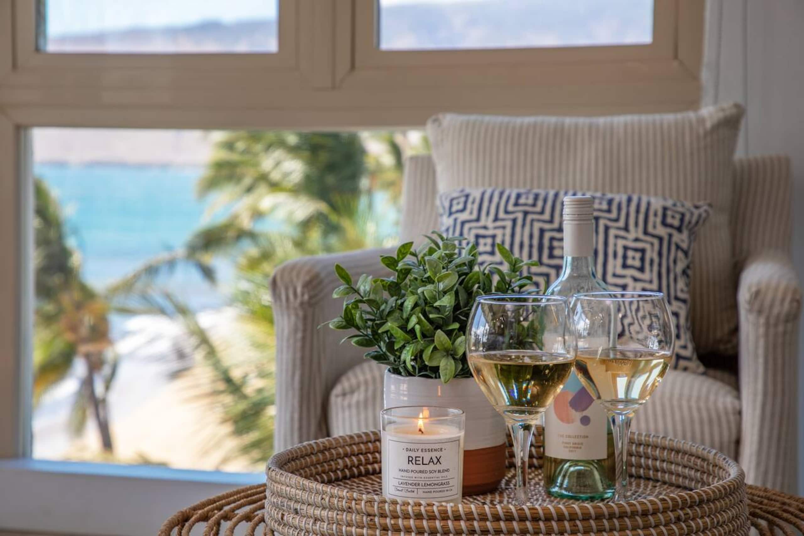 Maui Oceanfront Penthouse at Nani Kai Hale (609) - Image 3