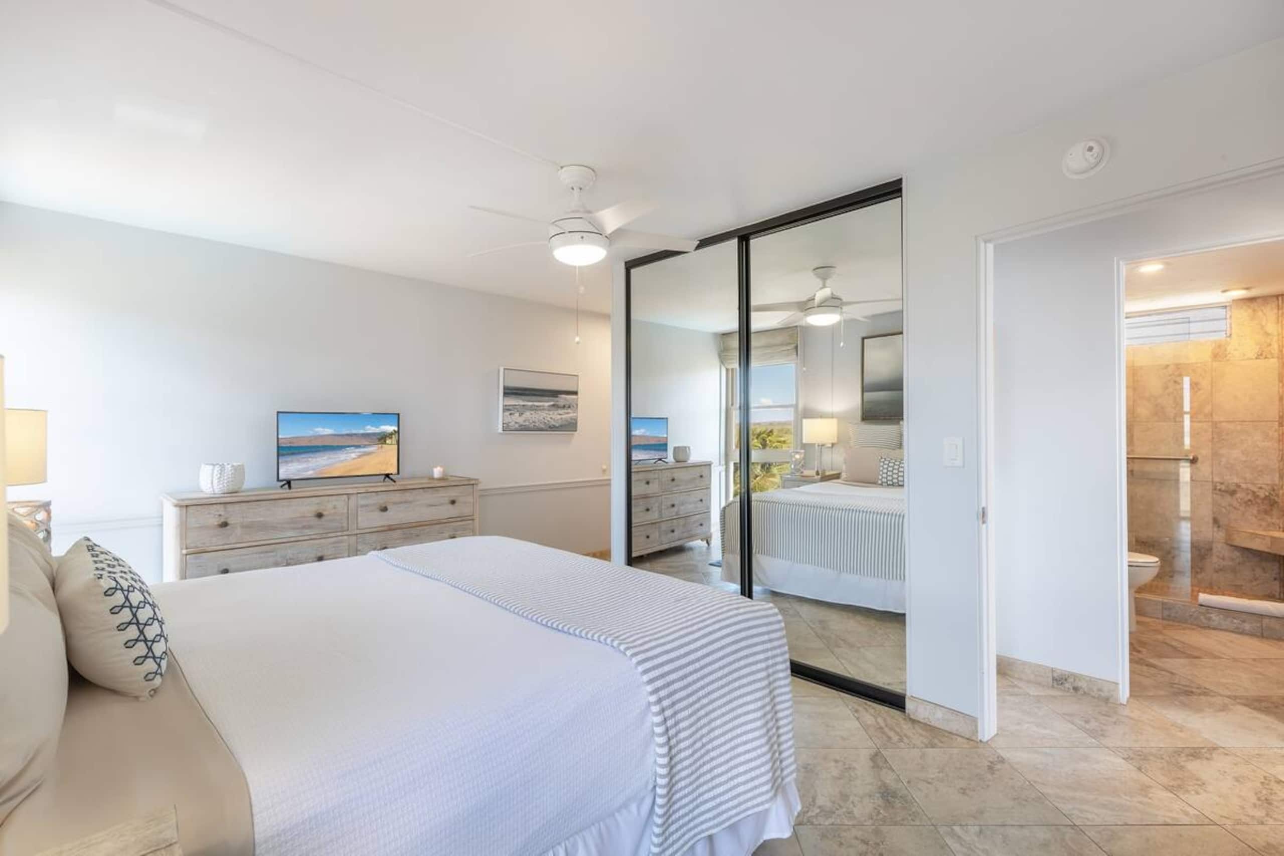 Maui Oceanfront Penthouse at Nani Kai Hale (609) - Image 12