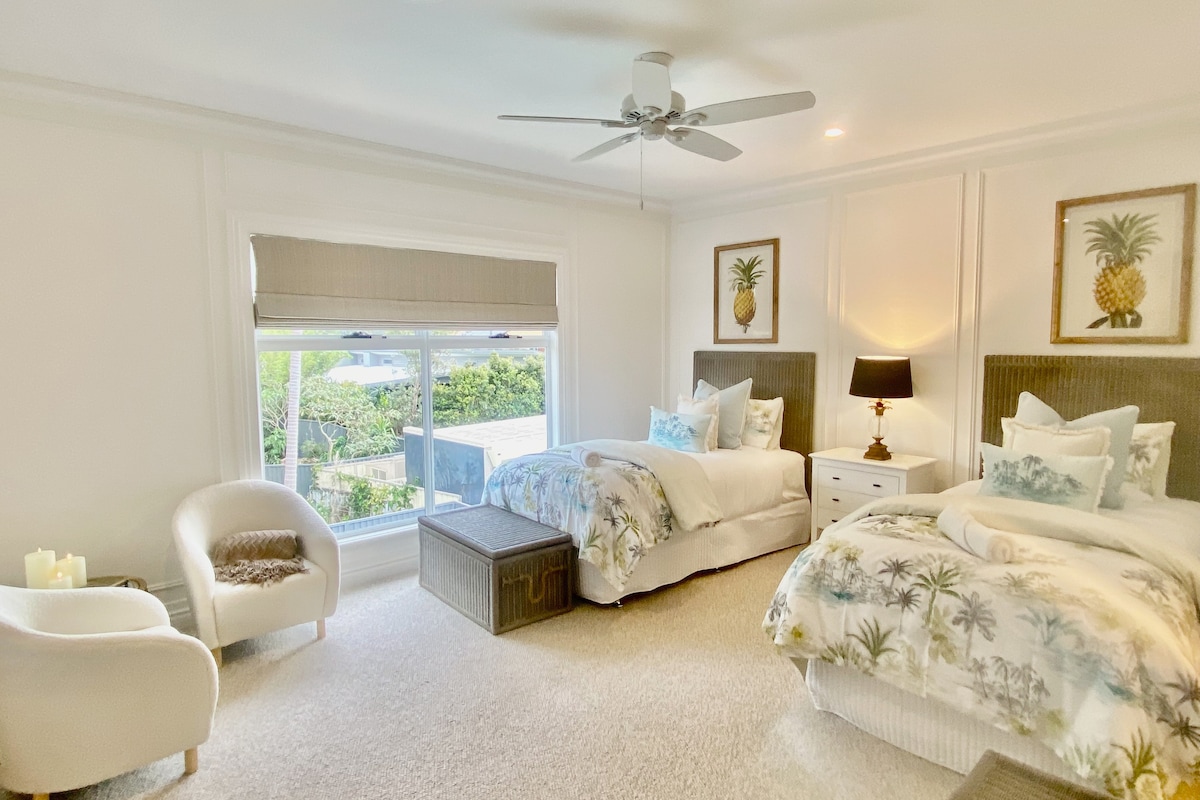 سرير في الطابق العلوي 3، 2 سرير فردي كبير 