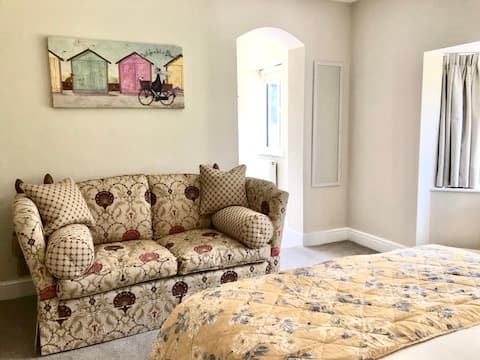 Top Airbnb: The Annex in Broadland