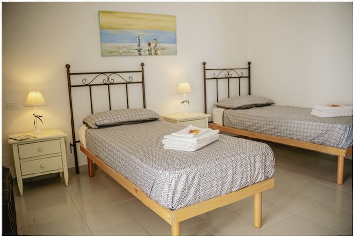 Dhomë gjumi 1
