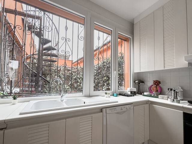 Realkasa Silent Luxury Suite gallery image 5