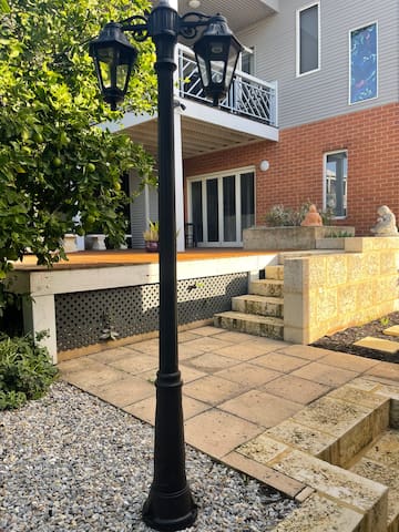 Beachside Bliss – Eagle Bay