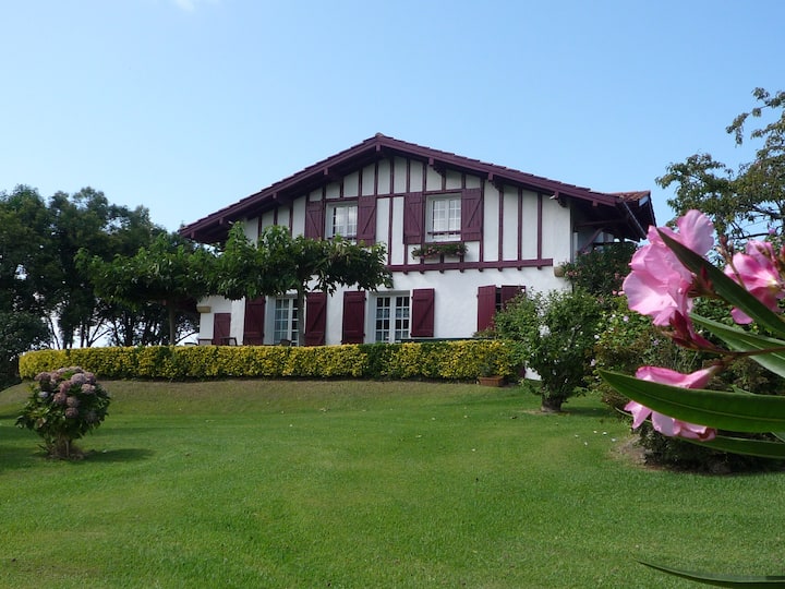 Nature lodge in traditional house