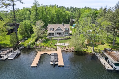 Paradise Bay - sleeps 12!