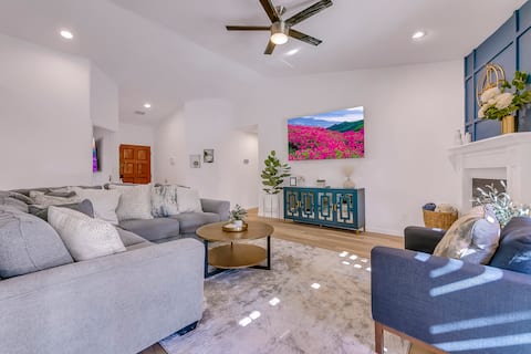 Top performing Airbnb: All Inclusive-Happy Hour/Waterslide/Game Room in Bermuda Dunes