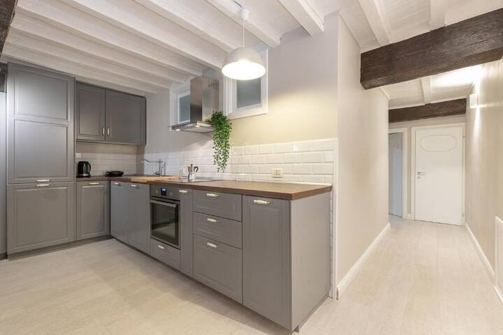 Navona Boutique Apartment 34 gallery image 3