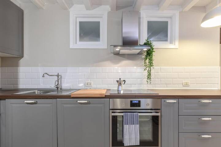 Navona Boutique Apartment 34 gallery image 4